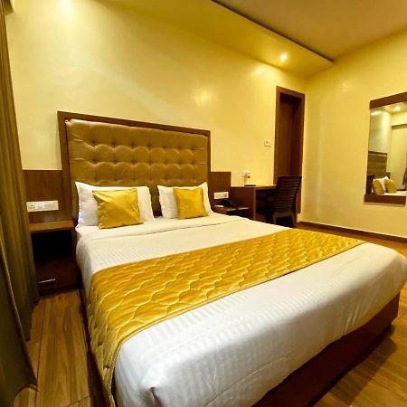 Hotel Pearl'S Bkc Inn- Near Trade Centre, Visa Consulate Bombaj Zewnętrze zdjęcie