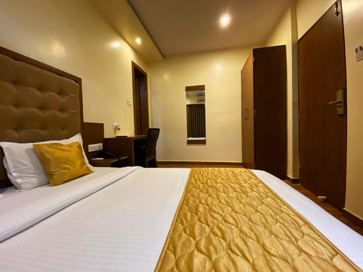 Hotel Pearl'S Bkc Inn- Near Trade Centre, Visa Consulate Bombaj Zewnętrze zdjęcie